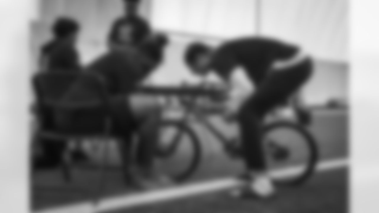 Build-A-Bike34069