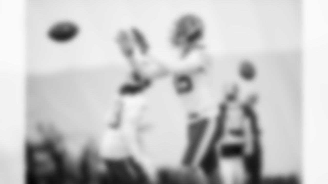 121218faces003