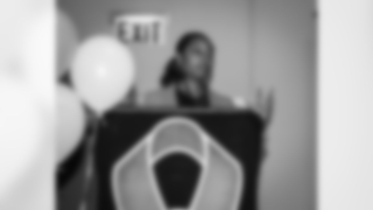2EF01667