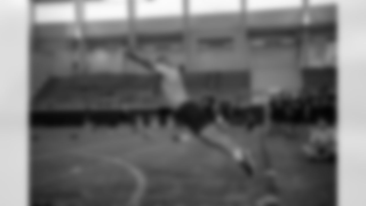 June 25th, Washington Salute welcomed Drill Teams from the United States Army, United States Air Force, United States Marine Corps, United States Navy, United States Coast Guard to the St. James Indoor Sports Complex for the Annual Washington Salute Military Combine.