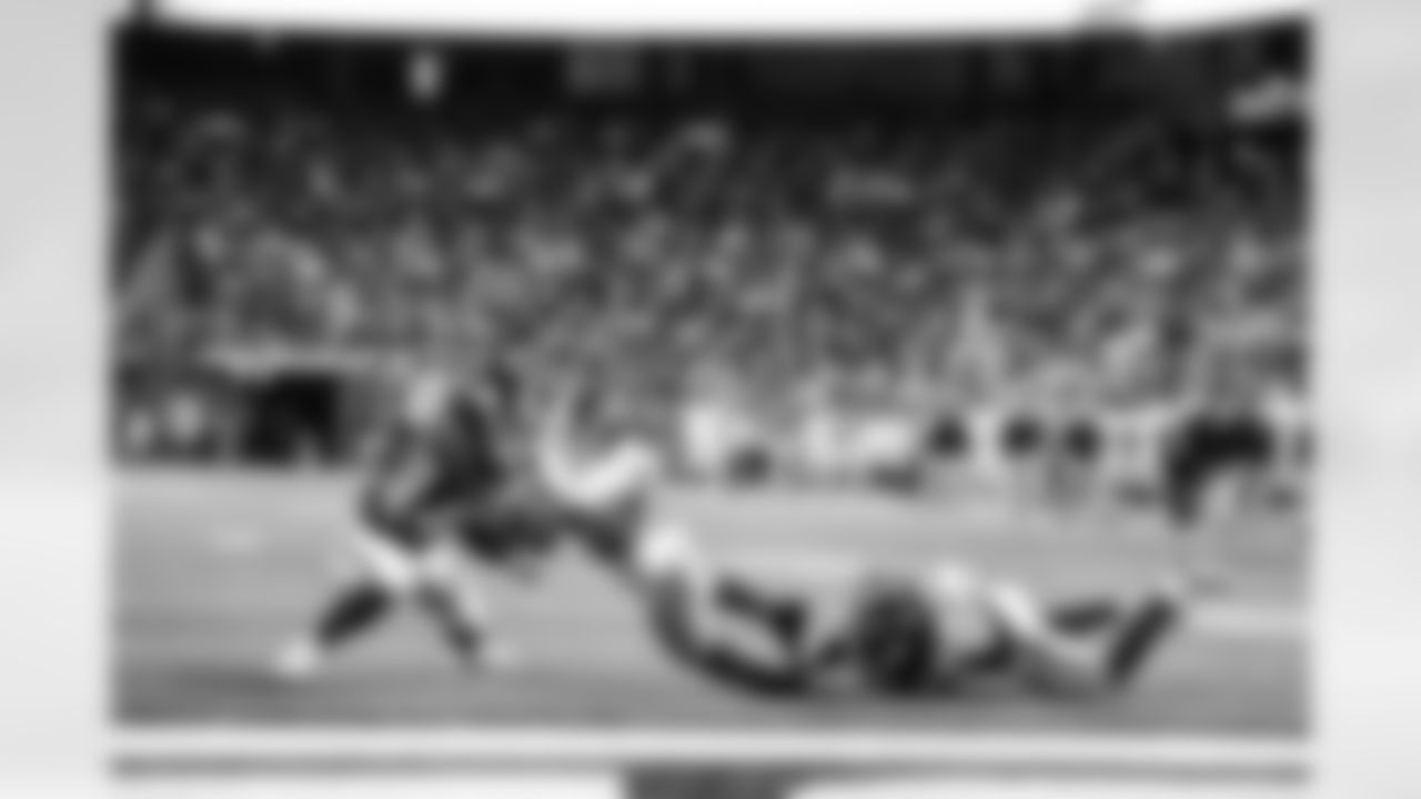 Chris Thompson (35 receptions)