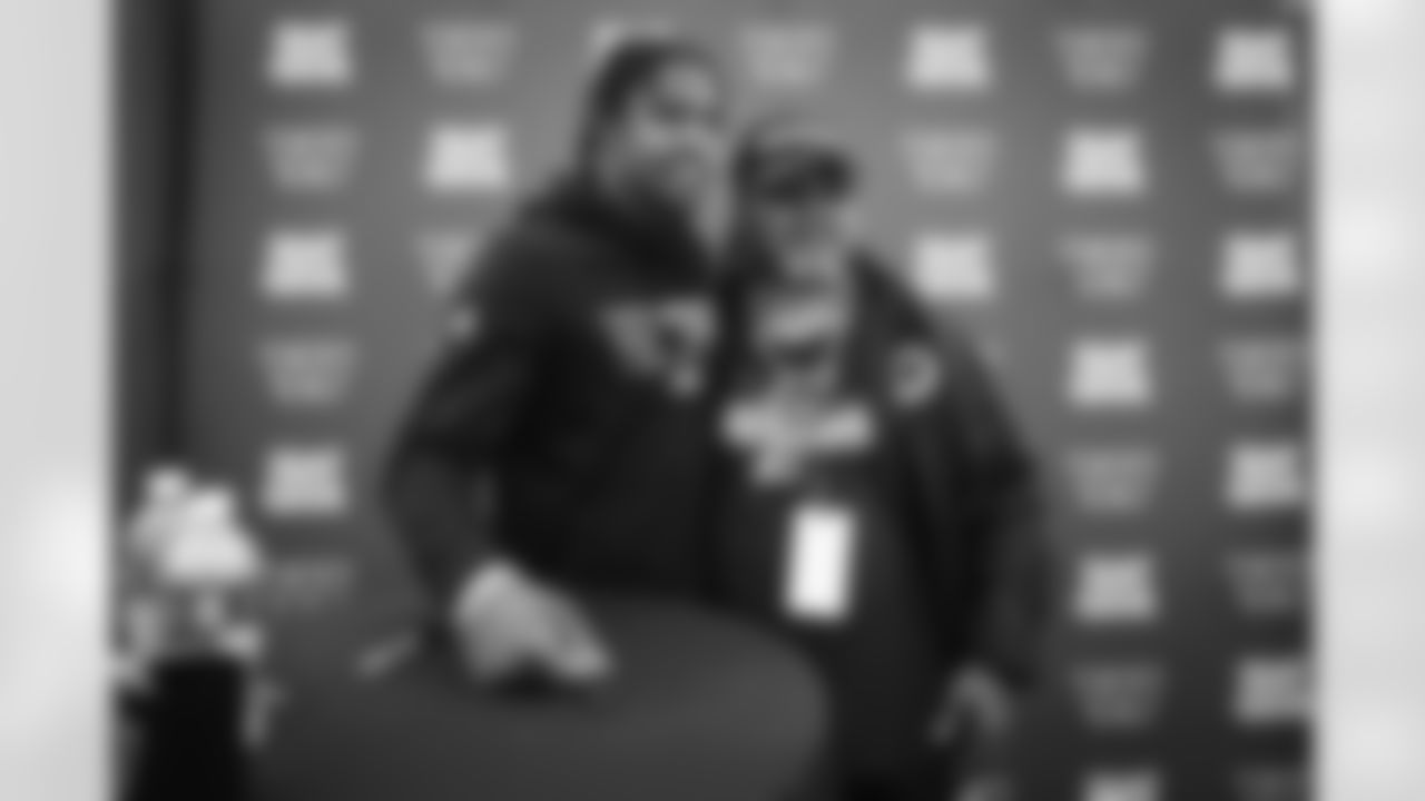 04292023 Draft Party EF059