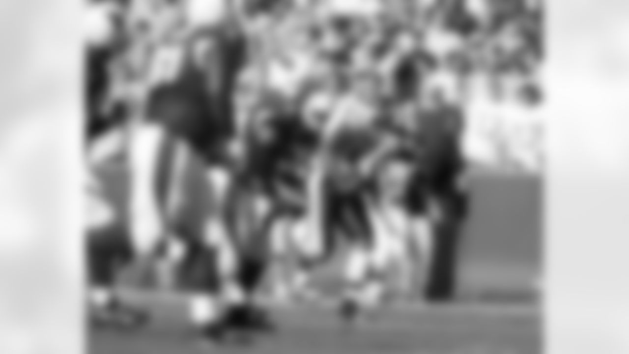Sean Taylor after an interception vs. Arizona.