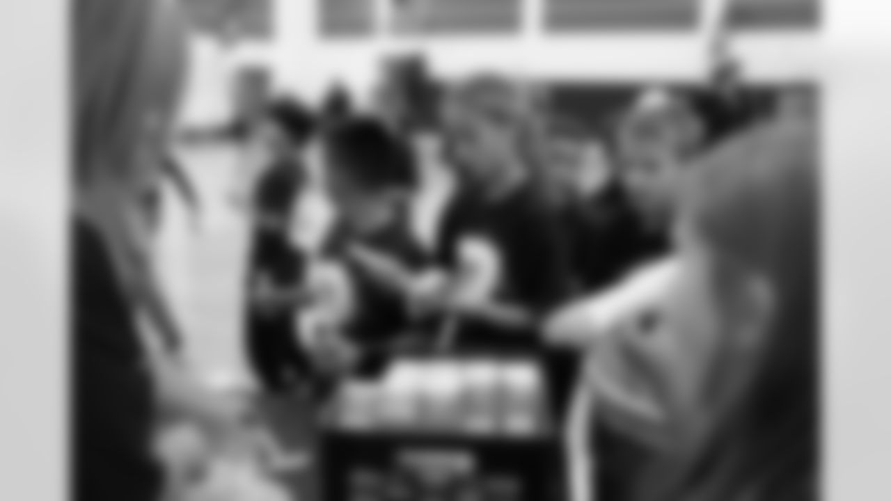 111919 Fuel Up to Play 60 (The Nokesville School)-9024