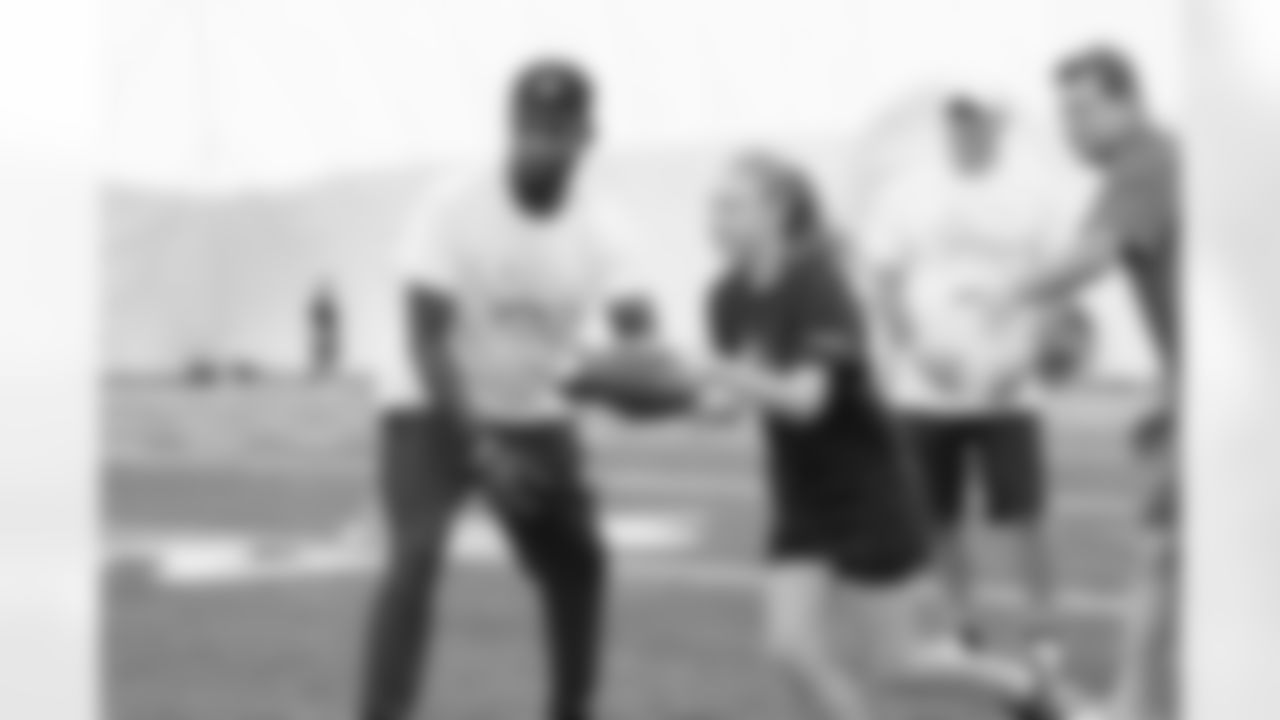 082218-SpecialOlmpics-015