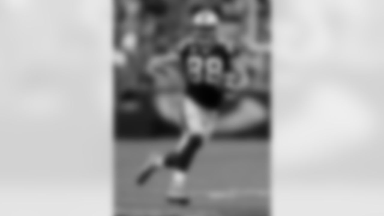 TE Greg Olsen