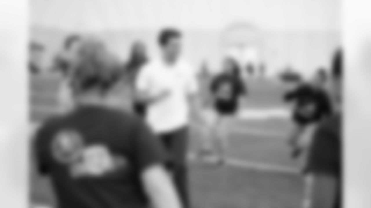 111117FamilyFitDay087