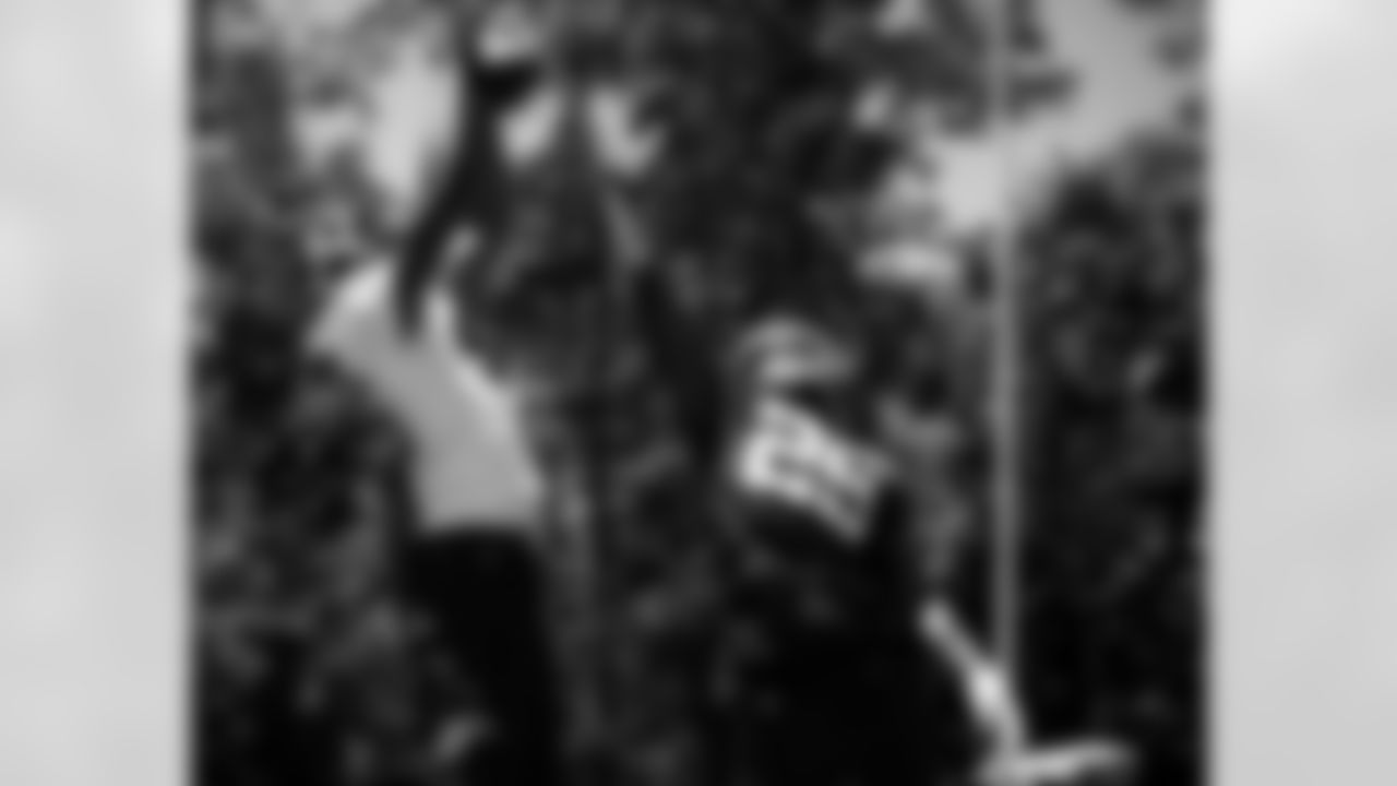 061119OTAD8004