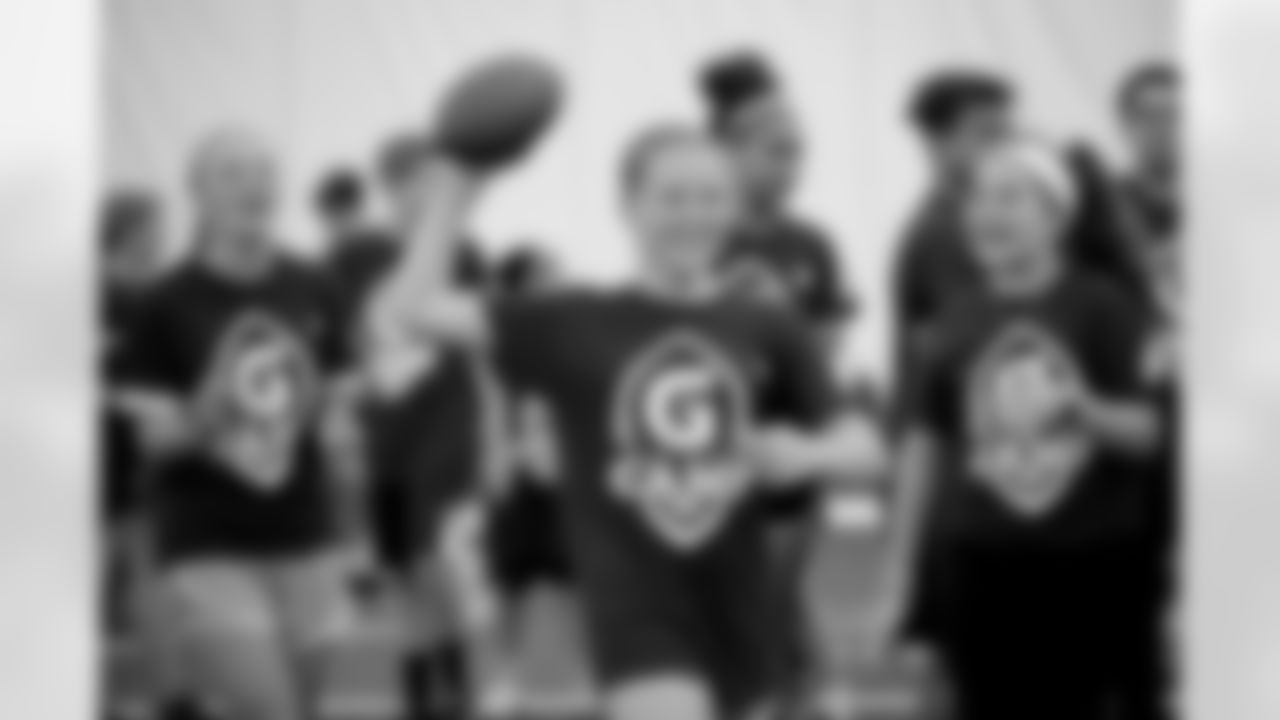 washington_redskins_gatorade_junior_camp_035