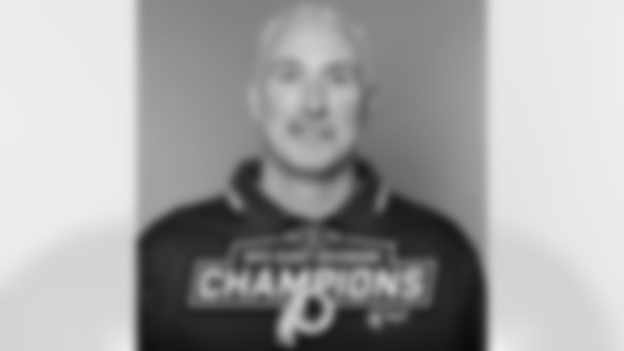 Robb Akey, defensive line coach