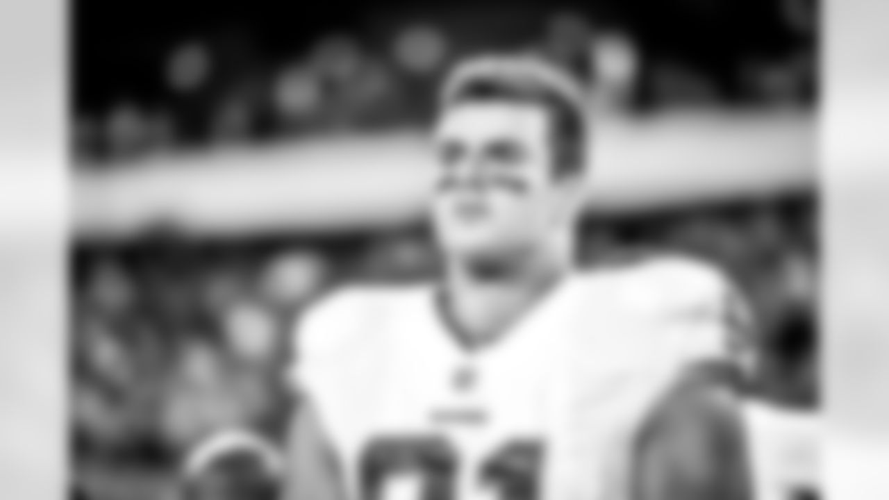 LB Ryan Kerrigan