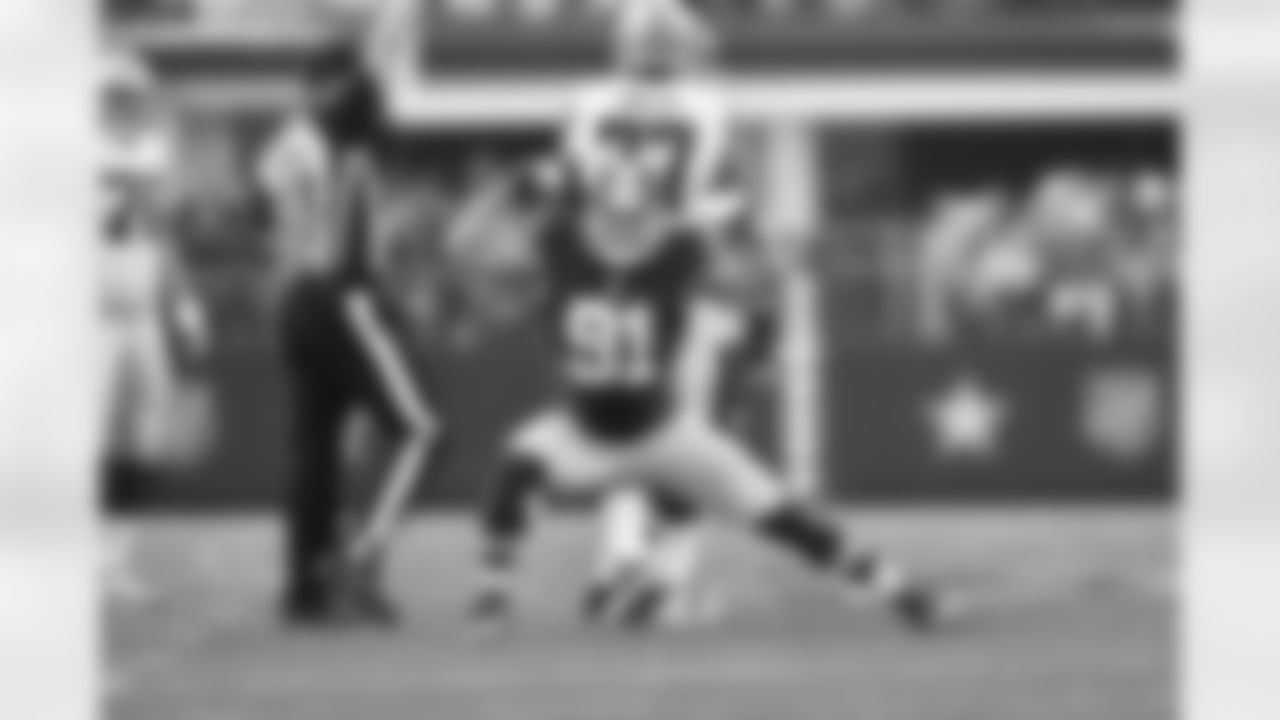 LB Ryan Kerrigan