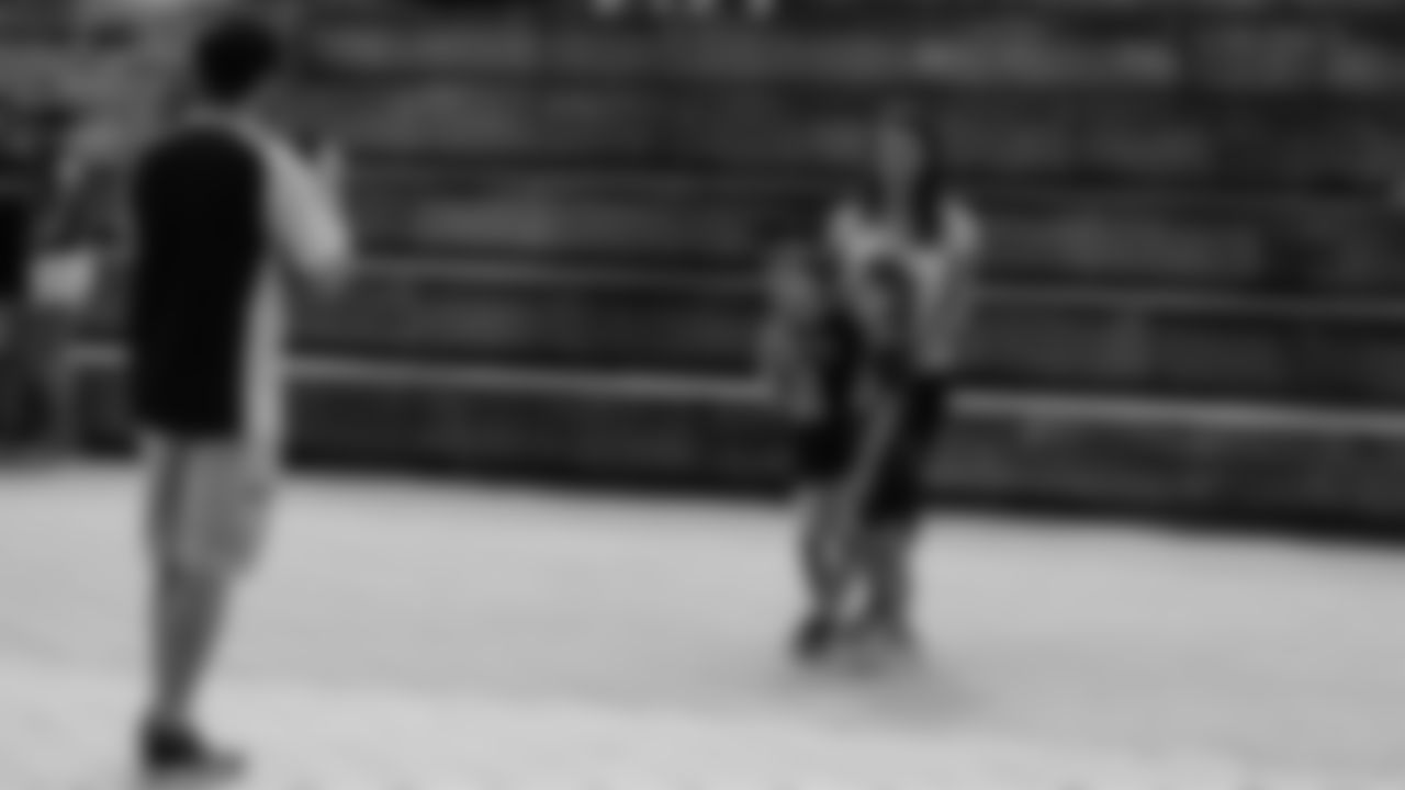 Gallery-18PreWeek2ChampSquare-2560-0007