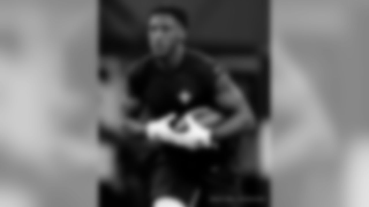 2019 Saints Pre Season
Vikings 35 Saints 24 (L)
2019 New Orleans Saints
All Images Copyright Michael C. Hebert