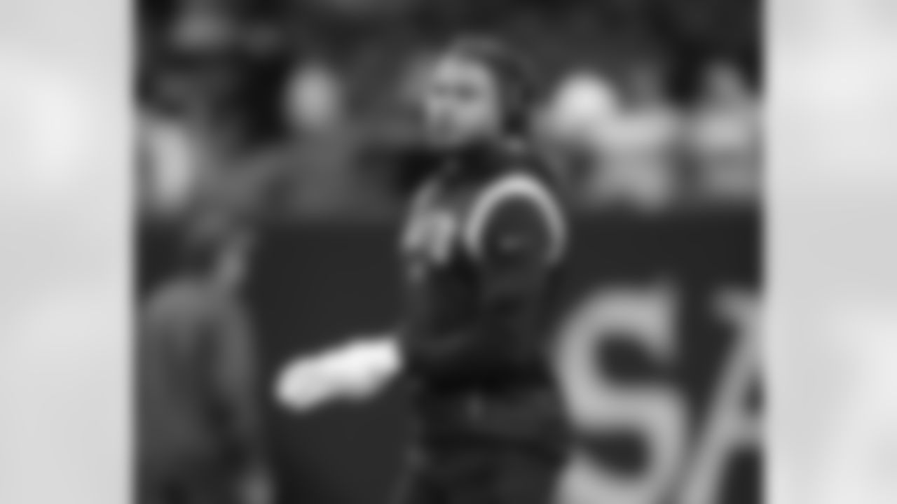 Check out the team arrivals and preparations from the New Orleans Saints ahead for their Week 5 matchup against the Seattle Seahawks at the Caesars Superdome.