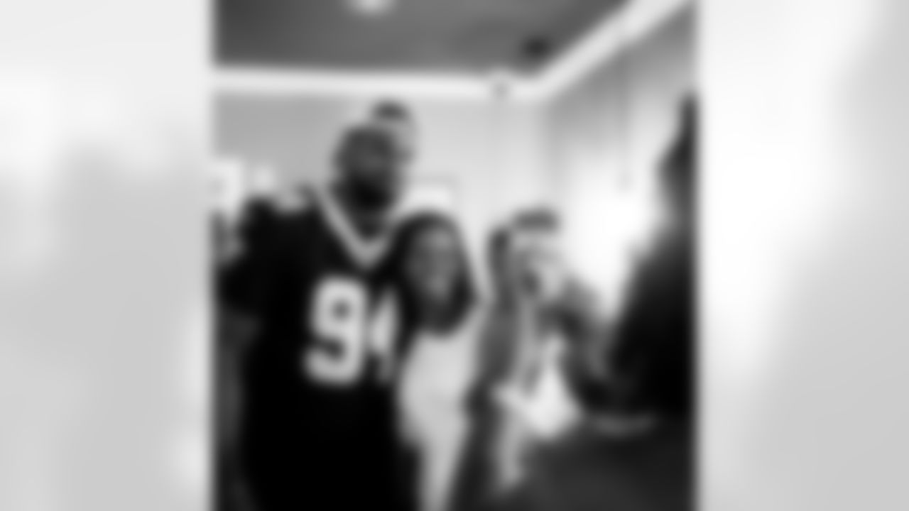 New Orleans Saints defensive end Cameron Jordan joined COX to unveil three refurbished computer labs for residents at Columbia Parc at the Bayou District on Tuesday, Sept. 26, 2023.