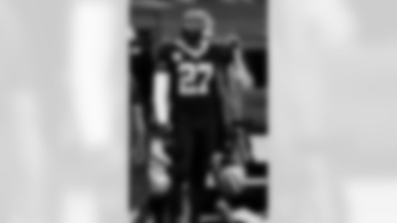 Game action photos from the New Orleans Saints vs. Los Angeles Chargers matchup in Week 5 of the 2020 NFL season.