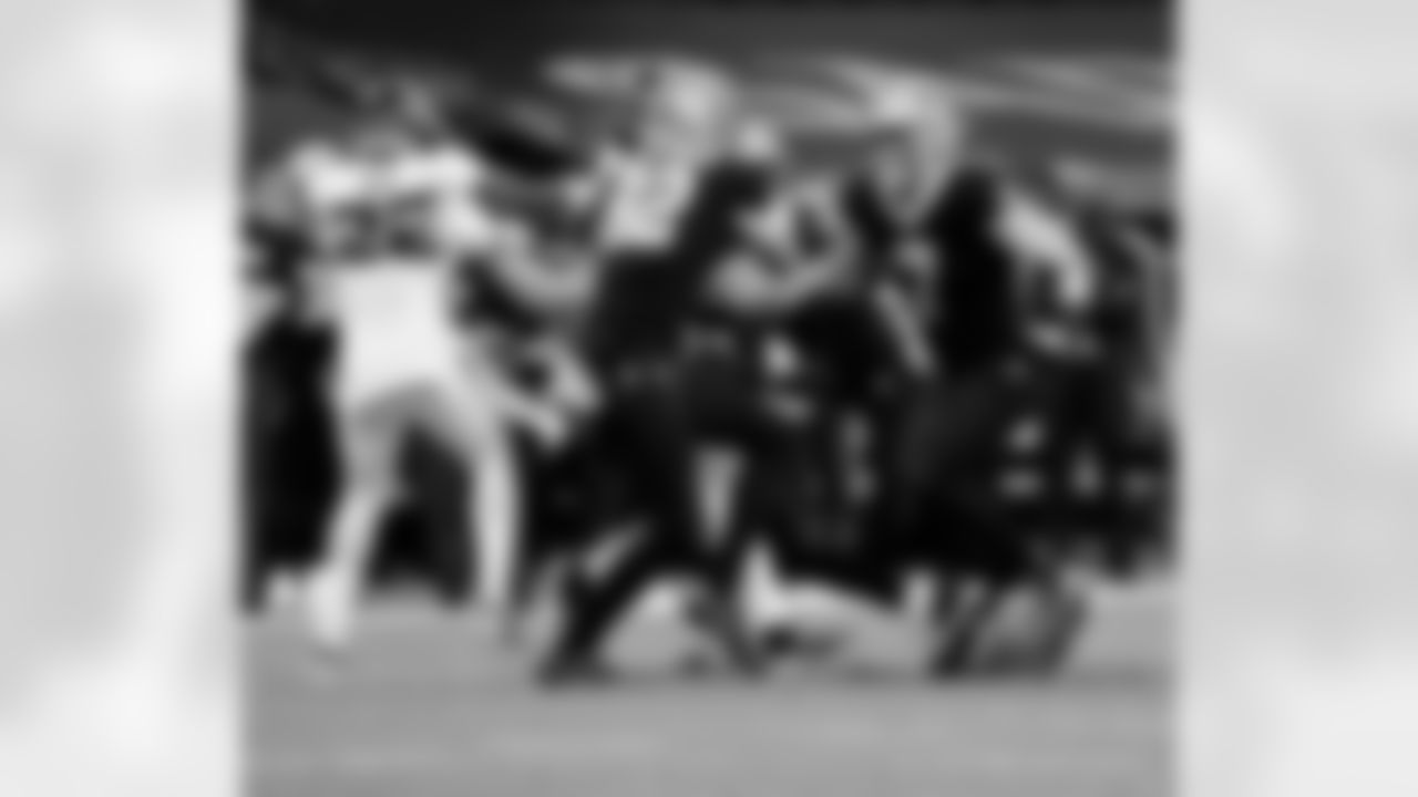 Game action photos from the New Orleans Saints vs. Atlanta Falcons matchup in Week 11 of the 2020 NFL season.