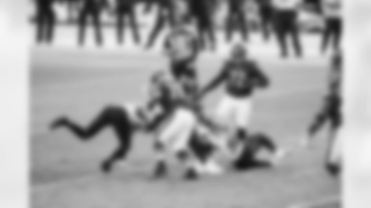 Game action photos from the New Orleans Saints at Chicago Bears matchup in Week 8 of the 2020 NFL season.