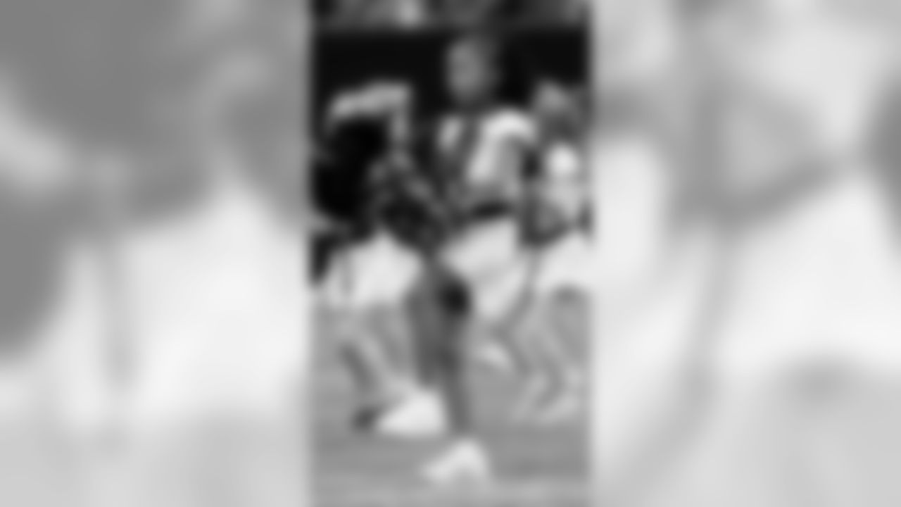 The Saintsations took to the field and performed for fans during Week 12 between the Saints and Panthers at the Mercedes-Benz Superdome.