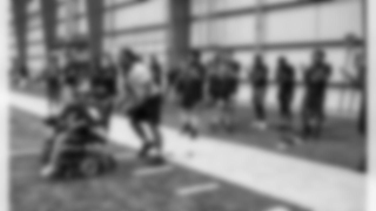 Gallery-AlvinKamara-Camp-060119_009