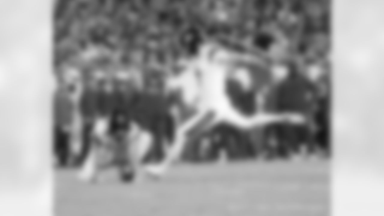 New Orleans Saints players in action during their 2022 Week 13 game against the Tampa Bay Buccaneers.