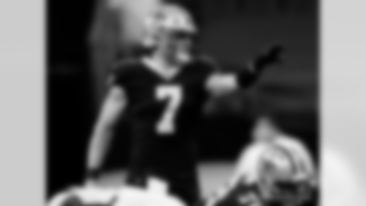 Game action photos from the New Orleans Saints vs. Atlanta Falcons matchup in Week 11 of the 2020 NFL season.