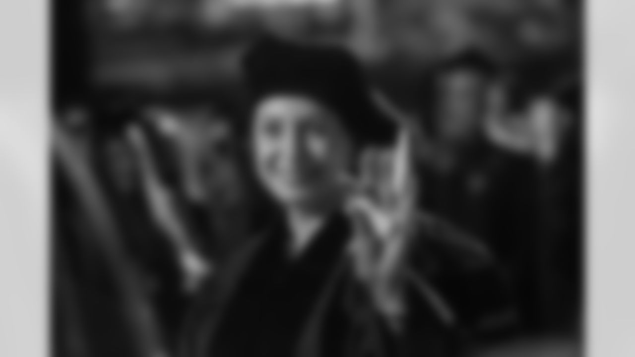 Gallery-GayleBenson-Loyola-051119_043