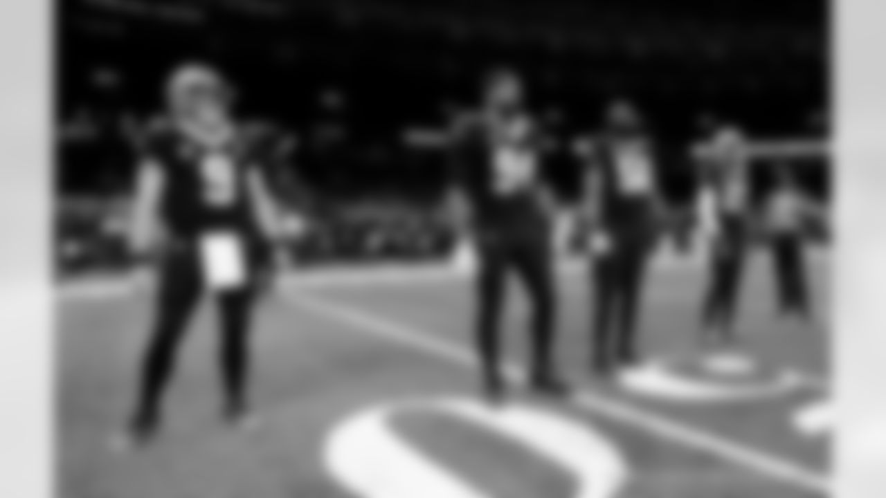 Pregame photos from the New Orleans Saints hosting the Green Bay Packers in Week 3 of the 2020 NFL season.
