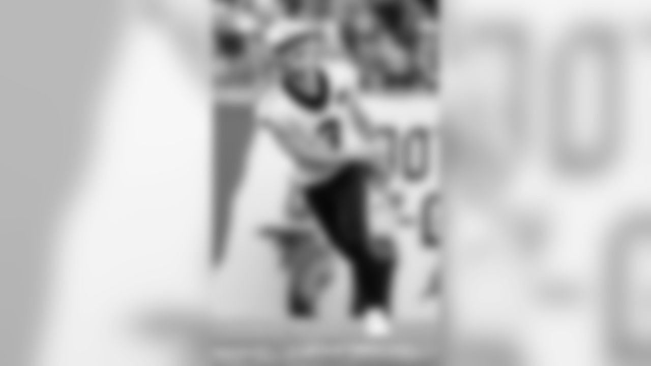 Saints 28 - Bucs 14 (W)
South Division Champions
New Orleans Saints 2018 Season
Michael C. Hebert