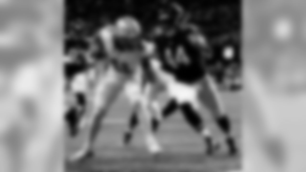 Game action photos from Thursday Night Football on Thanksgiving night 2019 as the New Orleans Saints defeated the Atlanta Falcons in week 13 at Mercedes-Benz Stadium.