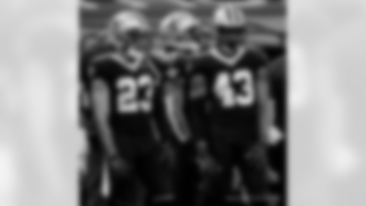 Game action photos from the New Orleans Saints vs. Los Angeles Chargers matchup in Week 5 of the 2020 NFL season.