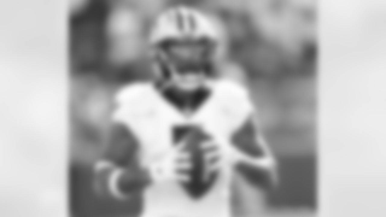 Check out the team arrivals and preparations from the New Orleans Saints ahead for their Week 12 matchup against the San Francisco 49ers.