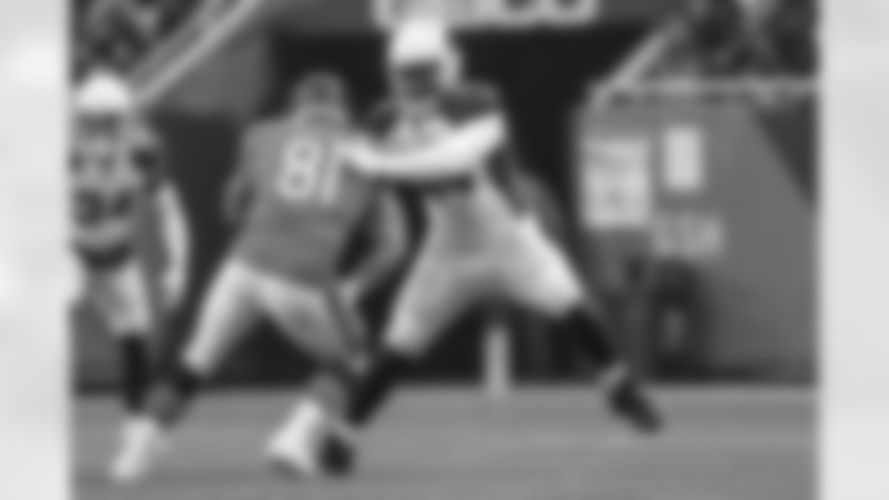 New Orleans Saints announced that they have agreed to terms with free agent tight end J.P Holtz on Monday, April 4, 2022. Check out J.P. in action with the Chicago Bears during his career.