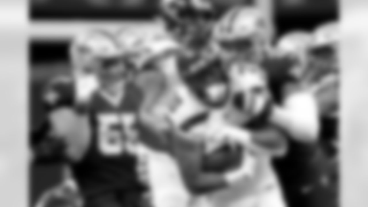Check out photos of New Orleans Saints linebacker Kaden Elliss in action throughout the 2022 season.