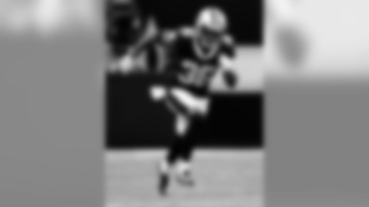August 18, 2018
Pre Season Game - 1P
Arizona 20 - New Orleans 15 (L)
New Orleans Saints 2018 Season
Michael C. Hebert