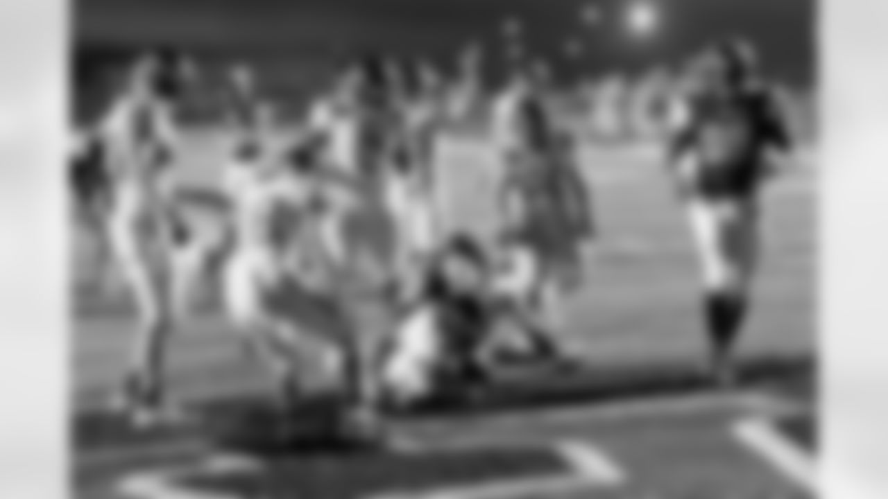 The Hurricanes of South Plaquemines celebrated their homecoming on Friday night as they hosted St. Charles Catholic for the Sanderson Farms Louisiana High School Game of the Month, but the visiting Comets unleashed a balanced air and ground attack to score in every quarter and notch a 40-14 victory.