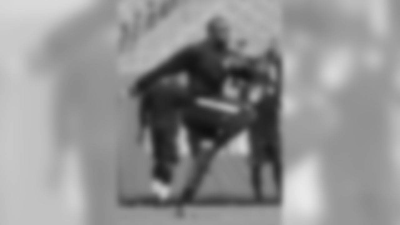 Ramon Humber - Linebacker
