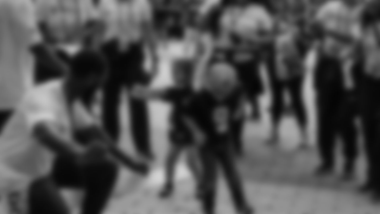 Gallery-18PreWeek2ChampSquare-2560-0016
