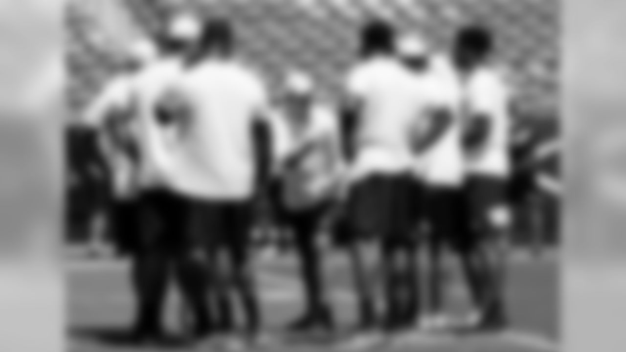 LA Practice - Walk Trough
2019 New Orleans Saints
All Images Copyright Michael C. Hebert