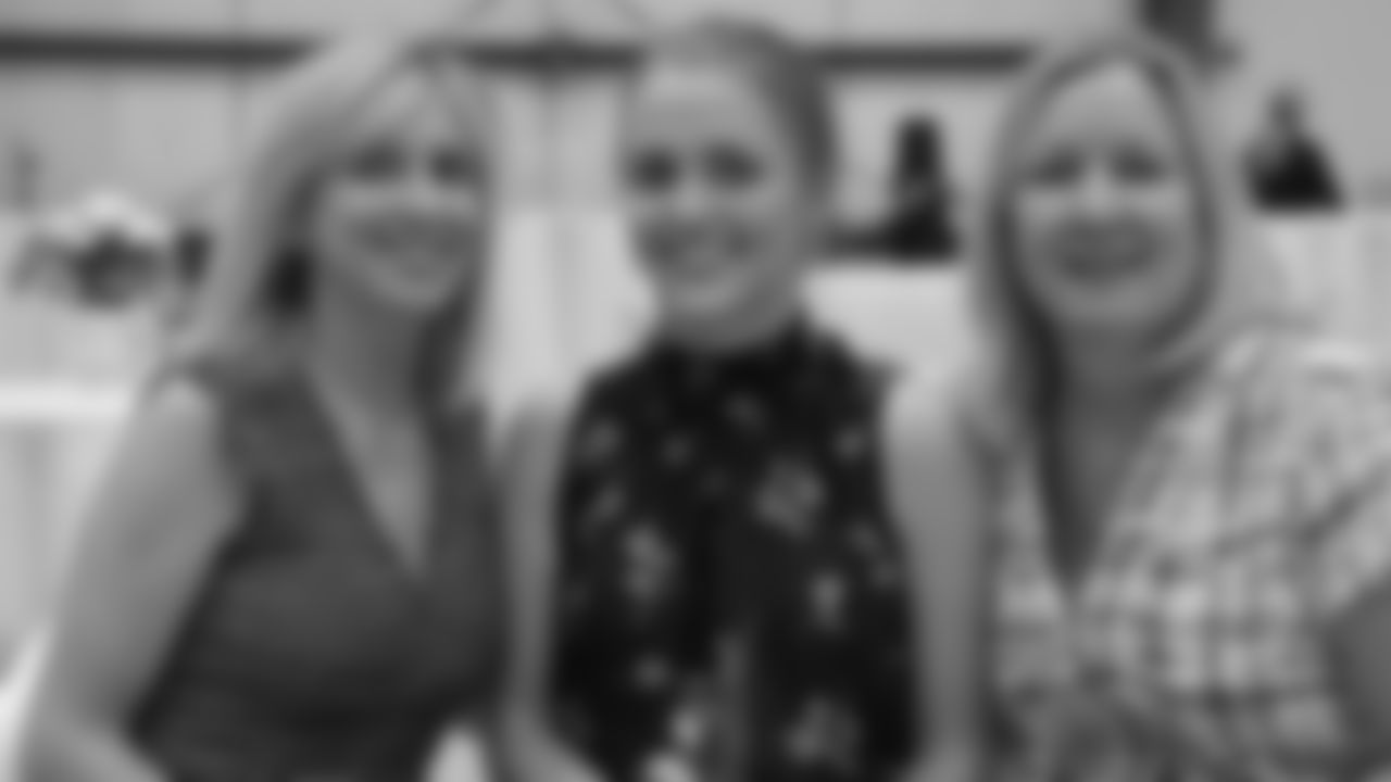 Gallery_High_Tea_9182018_0014
