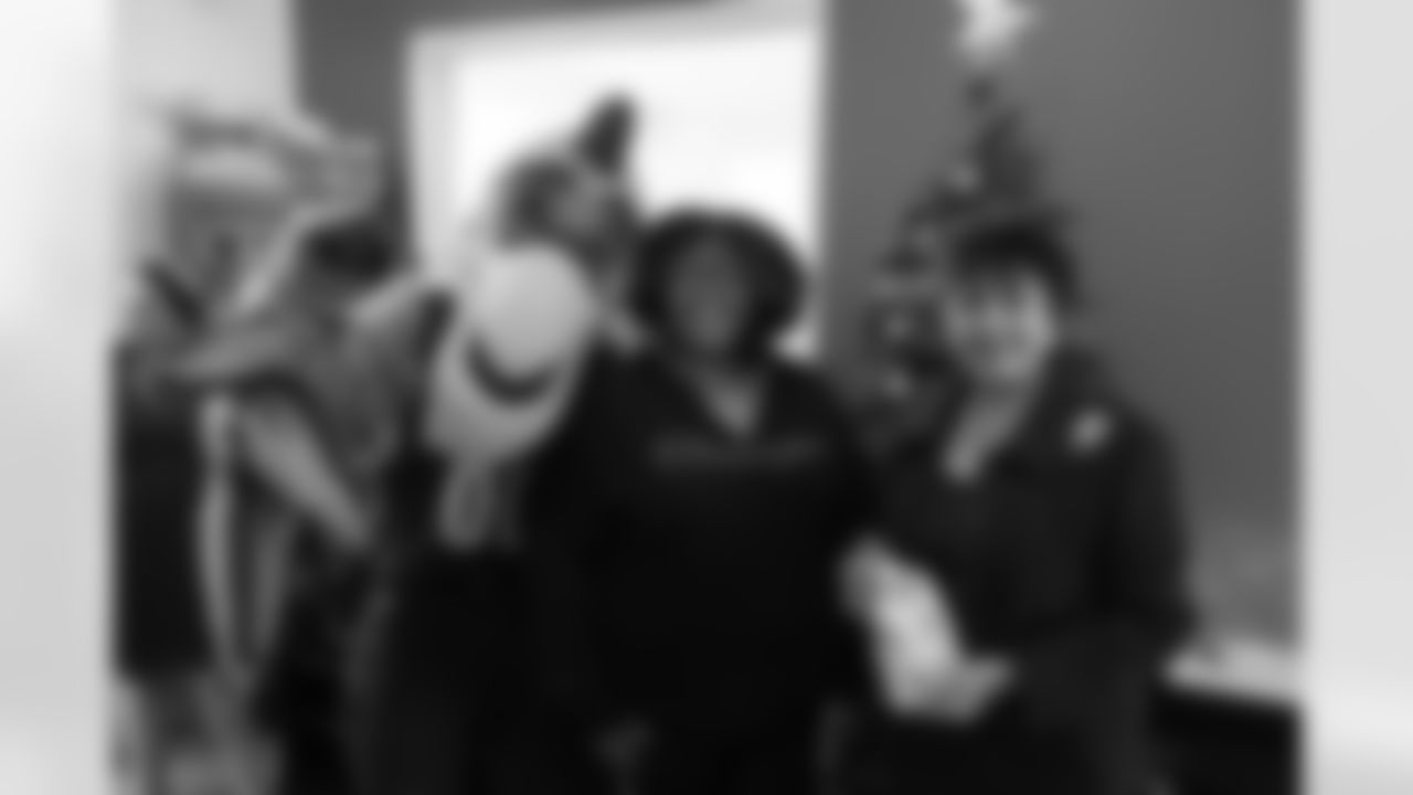 New Orleans Saints owner and Pelicans governor Gayle Benson attended the holiday party of the Bastion community and gifted Rouses gift cards to 58 families on Thursday, December 15 as part of her 2022 Month of Giving for the holiday season.