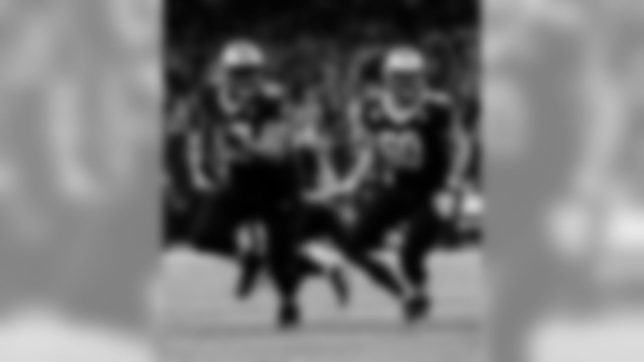 Saints 20 - Eagles 14 (W)
Divisional Game
Michael C. Hebert
