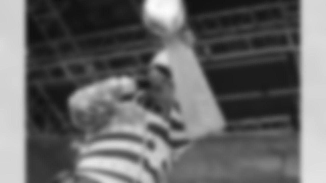 Gallery-fans-2560-14400100
