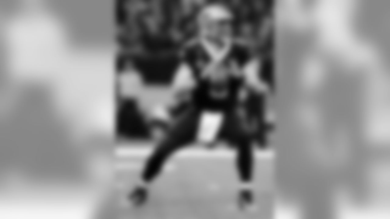 2018 Season
Saints 21 - Browns 18
Saints 1-1 in 2018 Regular Season
New Orleans Saints 2018 Season
Michael C. Hebert