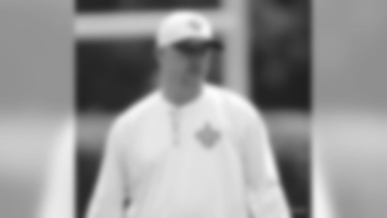 Take a look at offensive line coach Dan Roushar in action as we highlight the New Orleans Saints coaching staff on the sidelines.