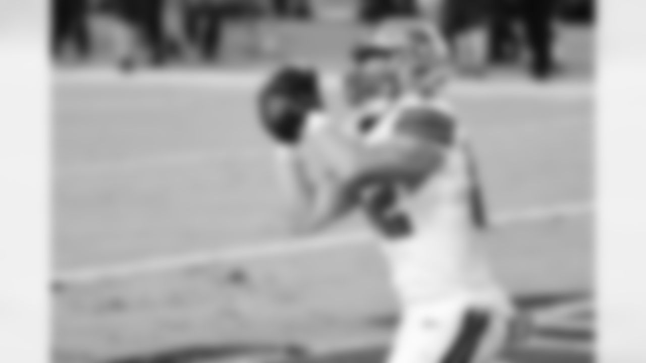 Game action photos from the New Orleans Saints at division rival Tampa Bay Buccaneers in Week 9 of the 2020 NFL season.