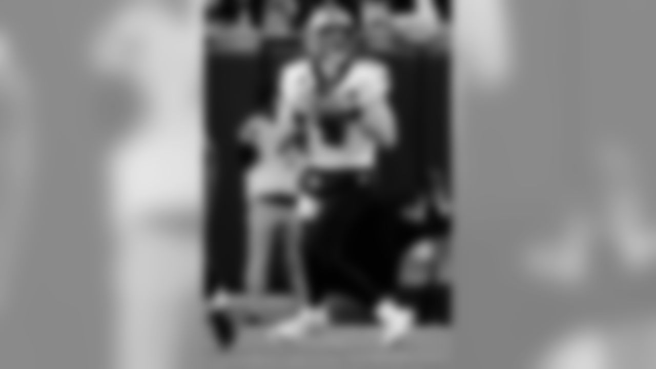 Saints 12 - Carolina 9 (W)
New Orleans Saints 2018 Season
Michael C. Hebert