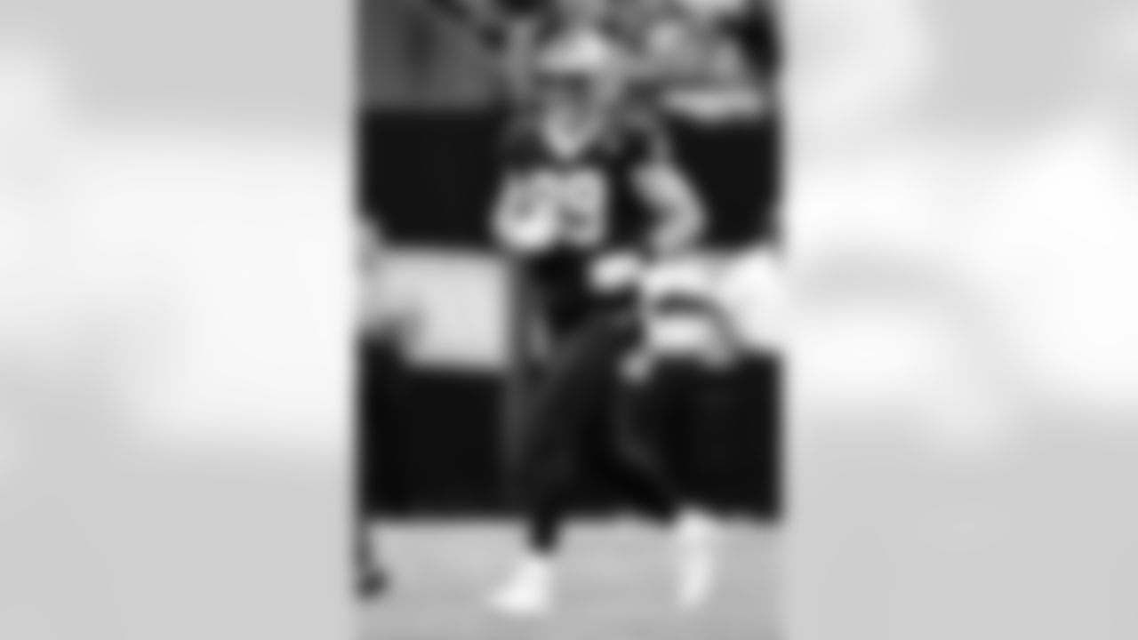 Gallery-NOSLAR-WK9-110418-0130