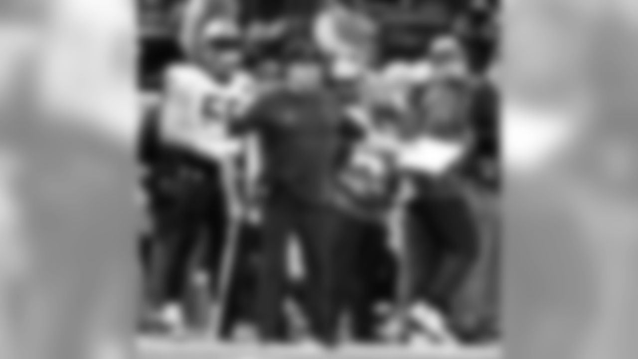 Saints 43 - Redskins 19 (W)
New Orleans Saints 2018 Season
Michael C. Hebert